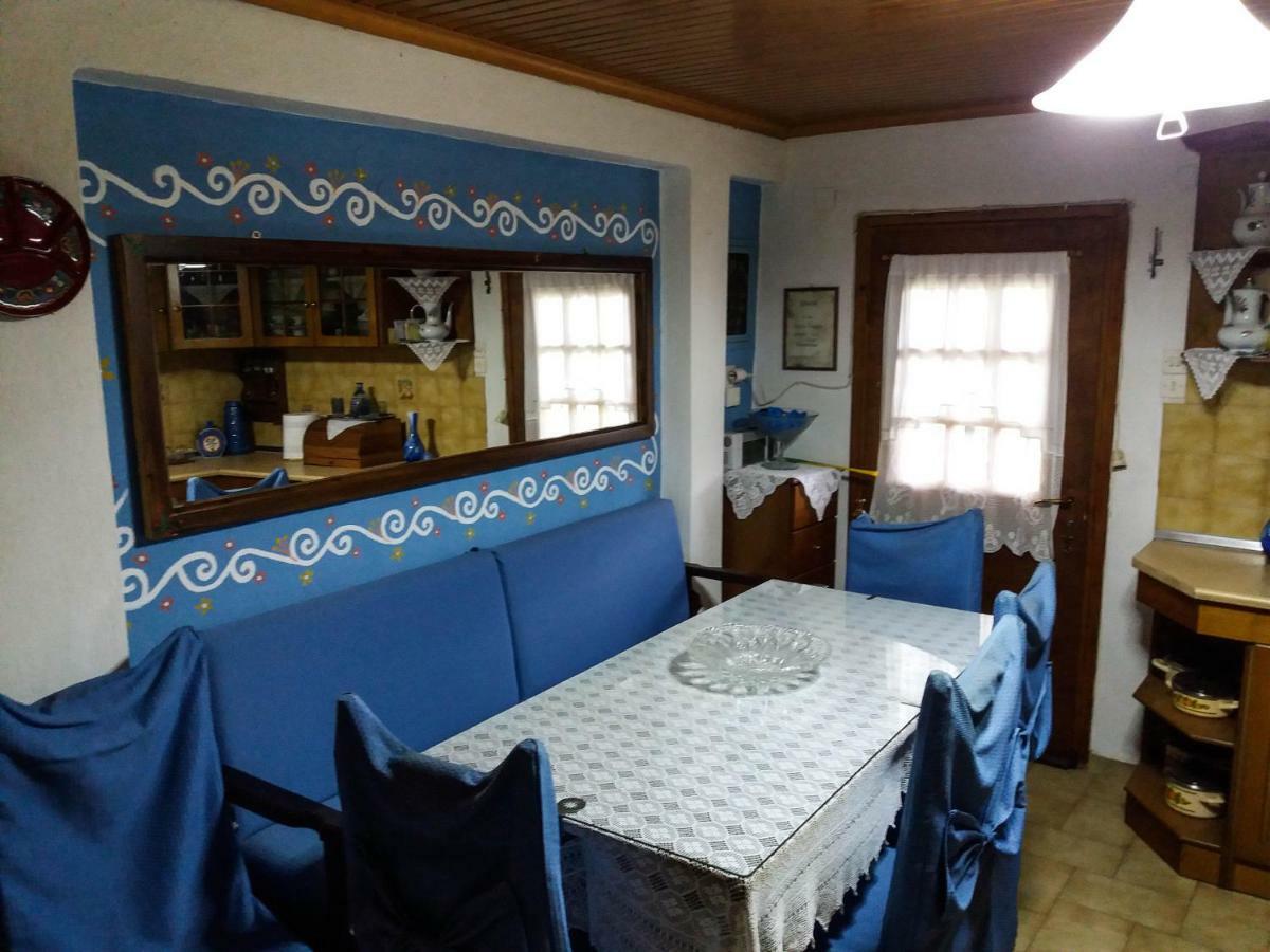 Proias Guesthouse 7Km From Meteora!At Village Vlachava Калампака Экстерьер фото